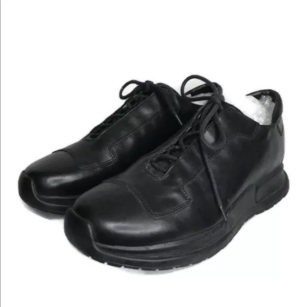 Donald J Pliner Gugna Leather Chunky Shoes 7.5